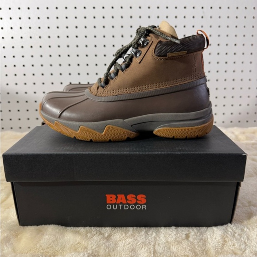 Bass Outdoor Field Duck Boots Brown Men’s‎ 7 NEW With Box